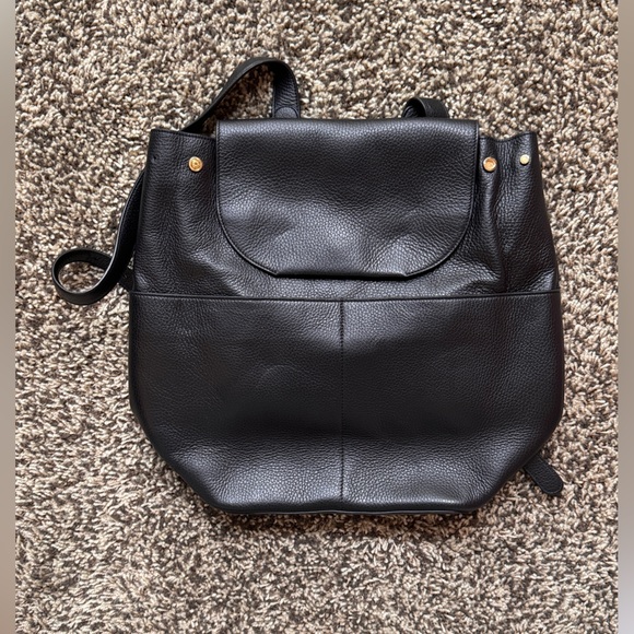 Cuyana Leather Backpack - Picture 2 of 16
